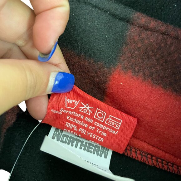 Northern Souvenirs Unisex Red Black Checkered Zip Up Canada Fleece Jacket Size L - Picture 4 of 13